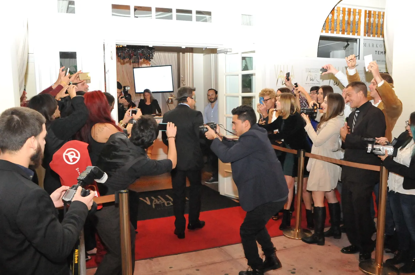 Paparazzi Entrance 2
