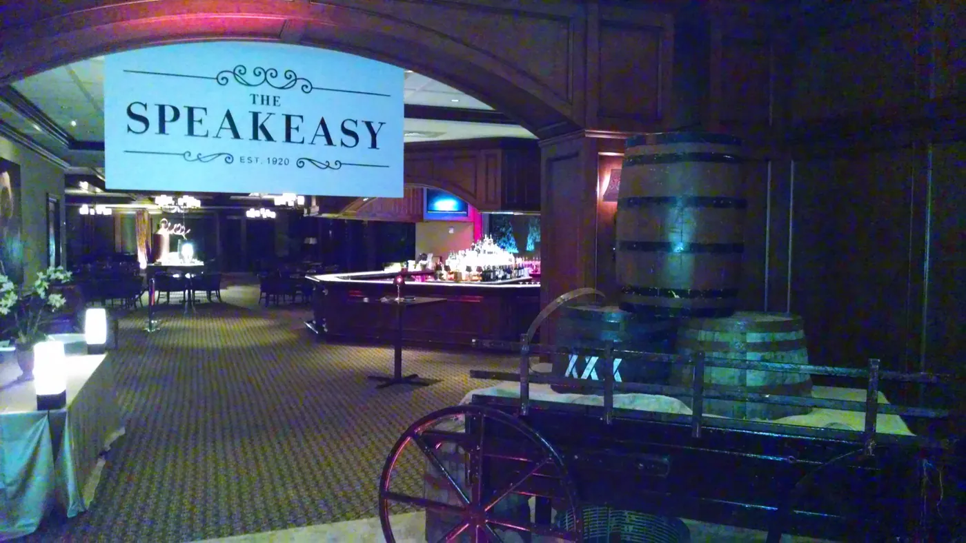 Gatsby Speak Easy
